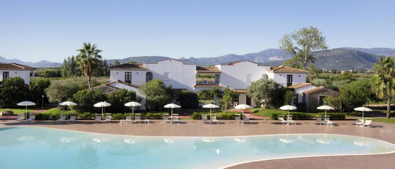 Marina Torre Navarrese Resort 산타마리아나바레제 외부 사진